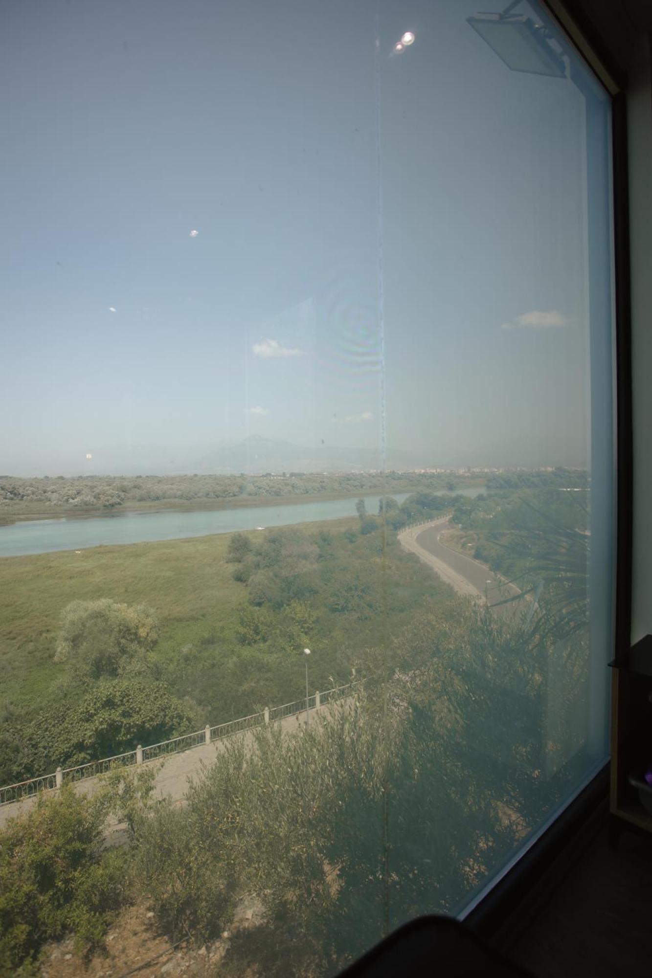 Вілла 446 Tiny House Shiroke Екстер'єр фото