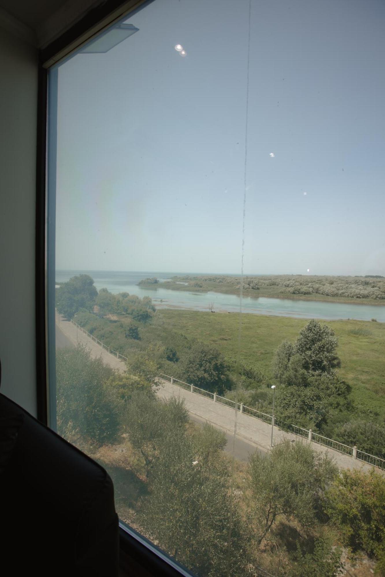 Вілла 446 Tiny House Shiroke Екстер'єр фото