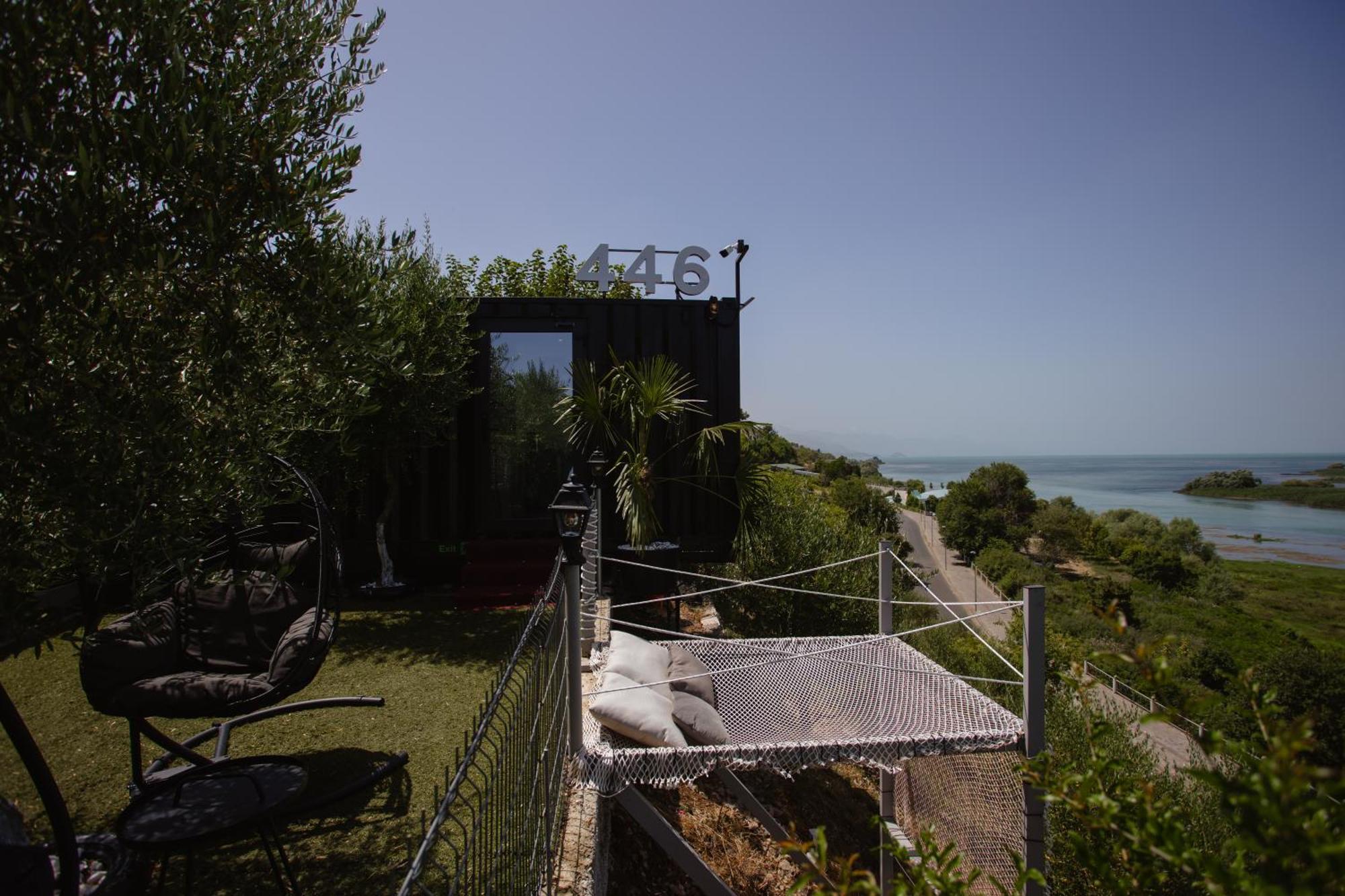 Вілла 446 Tiny House Shiroke Екстер'єр фото