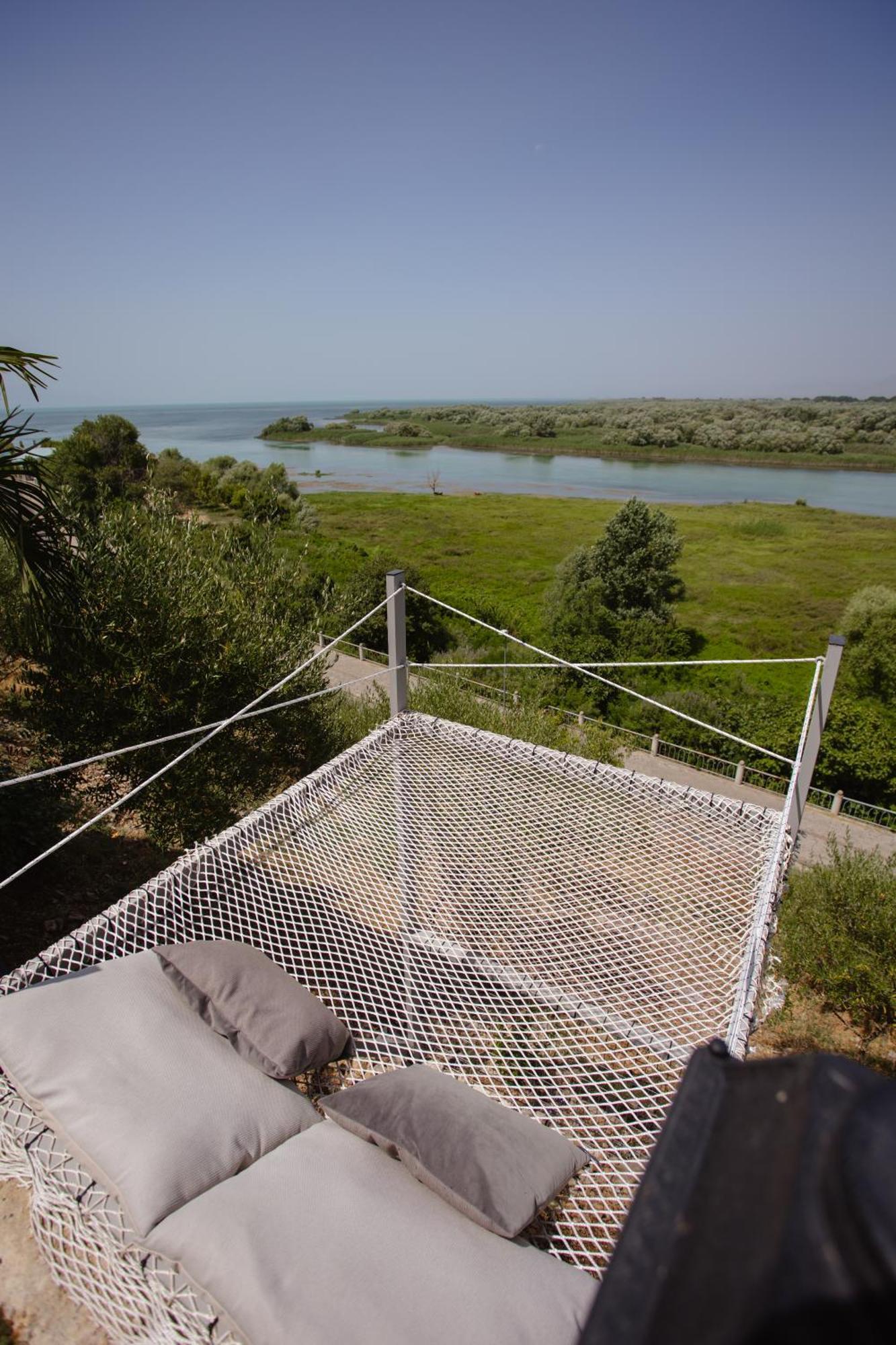 Вілла 446 Tiny House Shiroke Екстер'єр фото