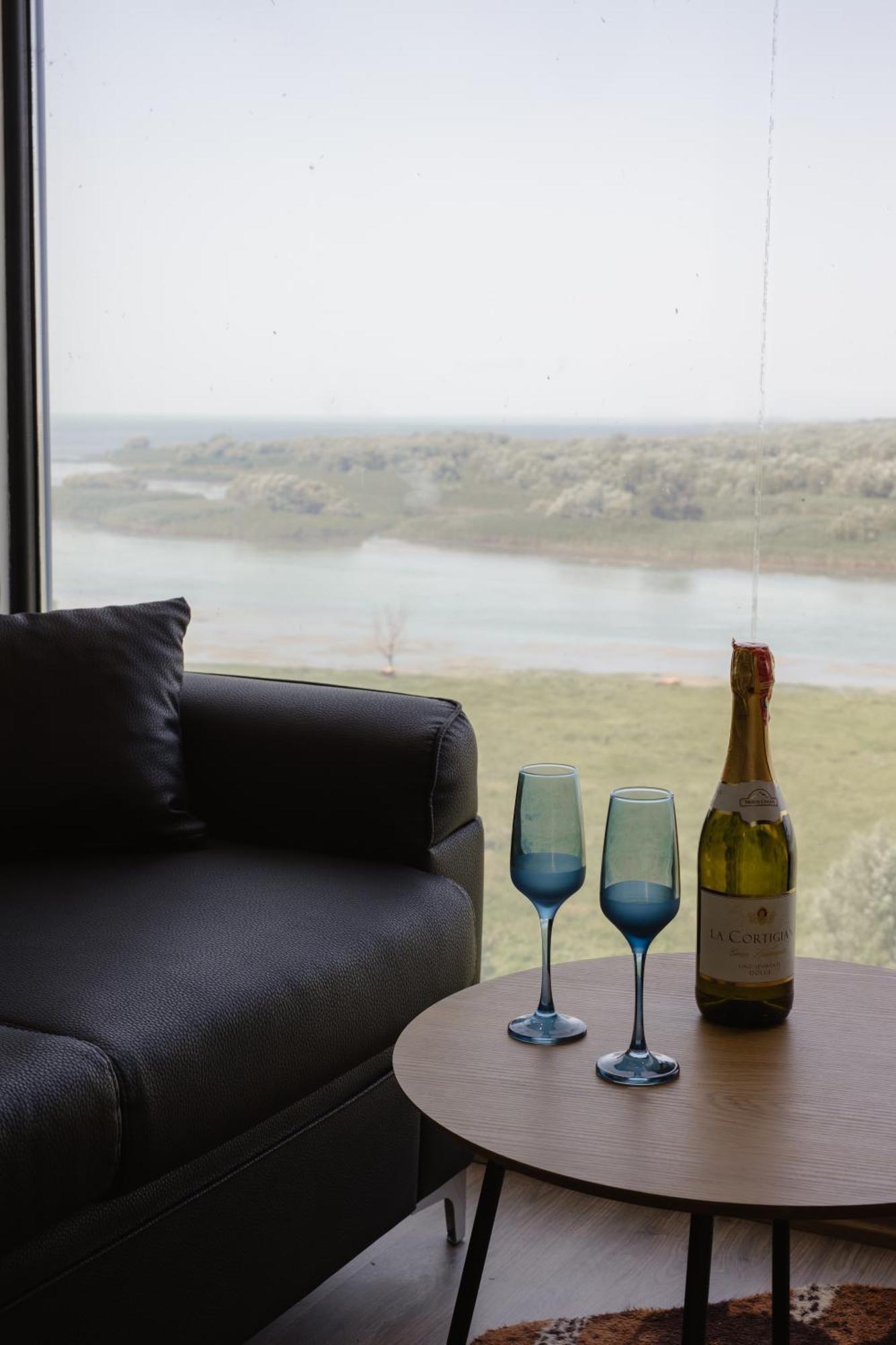 Вілла 446 Tiny House Shiroke Екстер'єр фото